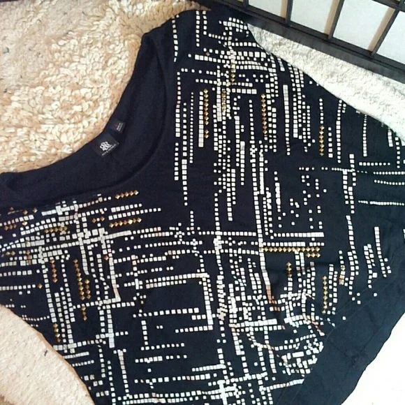 Rock & Republic black and white poncho style top - Picture 6 of 6